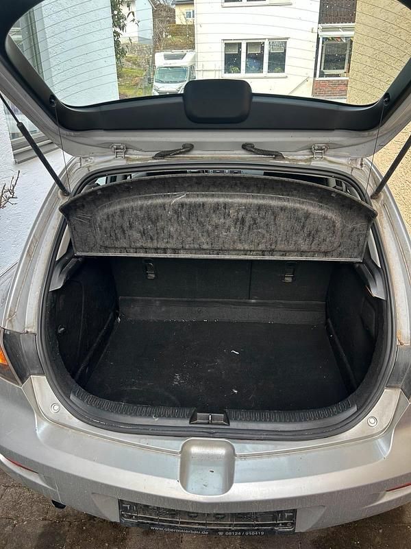 Gebraucht Mazda 3 115 PS (84 kW) 2005 Silber Kleinwagen