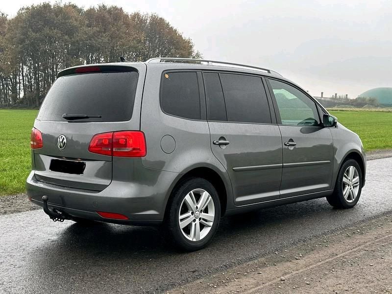 Gebraucht VW Touran 140 PS (102 kW) 2010 Van / Kleinbus