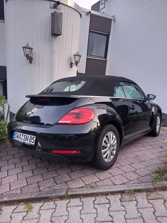 Gebraucht VW Beetle CLUB 105 PS (77 kW) 2015 Schwarz Kleinwagen
