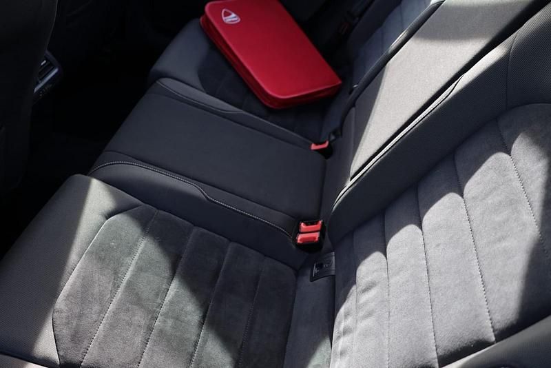 Gebraucht VW Golf VII 122 PS (89 kW) 2013 Schwarz Kleinwagen