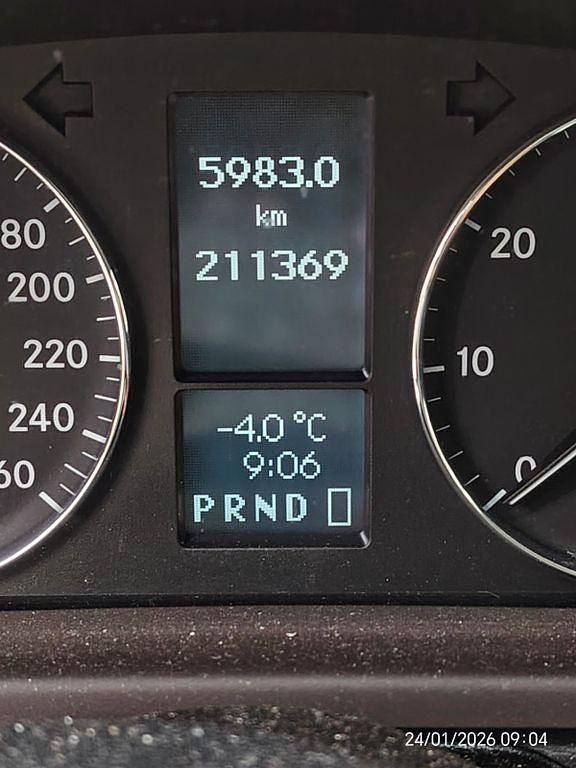 Gebraucht Mercedes C180 143 PS (105 kW) 2006 Grau Coupé