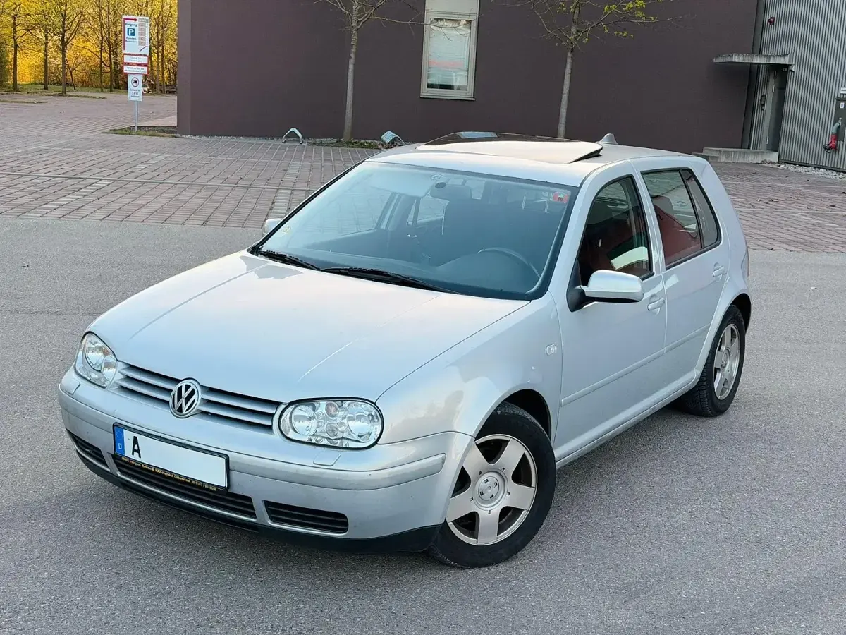 Gebraucht VW Golf IV 2000 Silber Limousine
