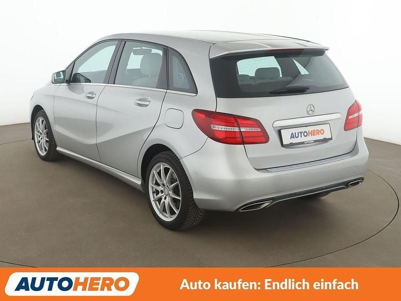 Gebraucht Mercedes B220 Style 177 PS (130 kW) 2017 Grau Van / Kleinbus