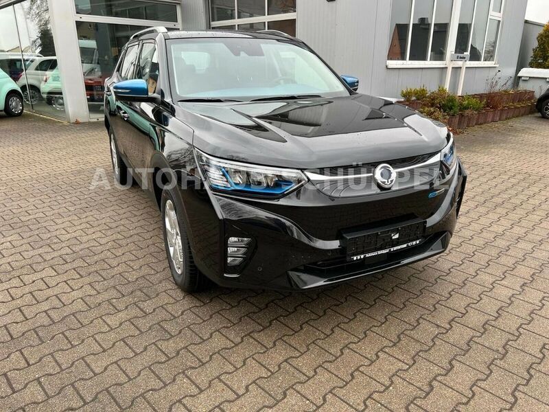 Schwarz Gebraucht 2022 Ssangyong Korando SUV | 25.990 € (Etwas zu teuer) - Bild 1/1