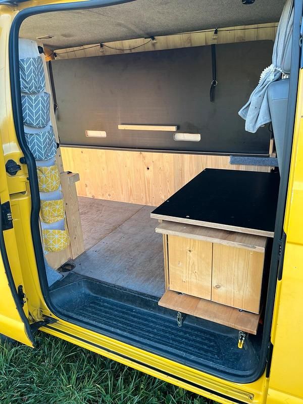 Gebraucht VW Transporter 85 PS (62 kW) 2006 Gelb Van