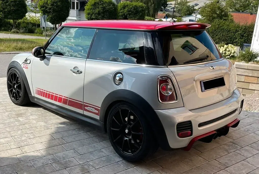 Gebraucht Mini John Cooper Works 211 PS (155 kW) 2011 Weiß Kleinwagen