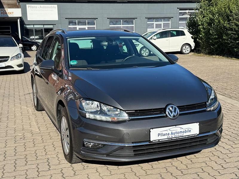Grau Gebraucht 2017 VW Golf VII Sound Kombi | 9.999 € (Superpreis) - Bild 1/4