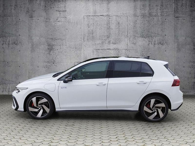 Gebraucht VW Golf VIII GTE 272 PS (200 kW) 2026 Pure white Limousine