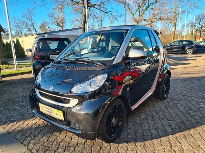 Silber Gebraucht 2012 Smart ForTwo Cabrio Passion Cabrio | 7.790 € (Fairer Preis) - Bild 1/4