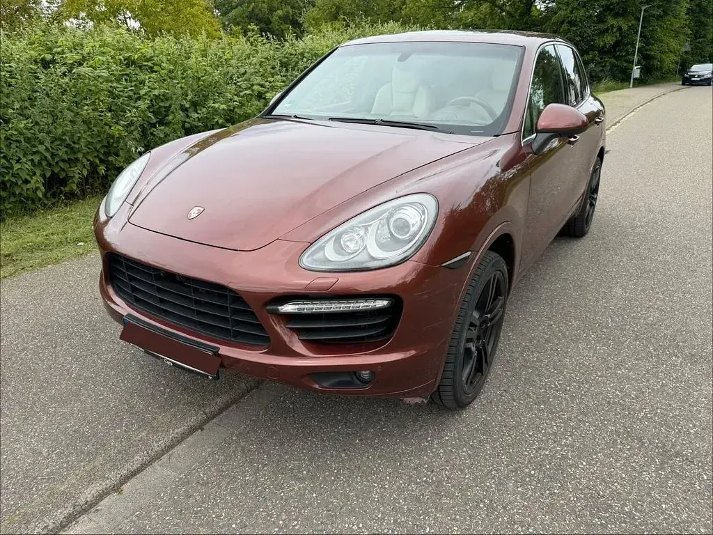 Gebraucht Porsche Cayenne 333 PS (244 kW) 2010 Braun SUV