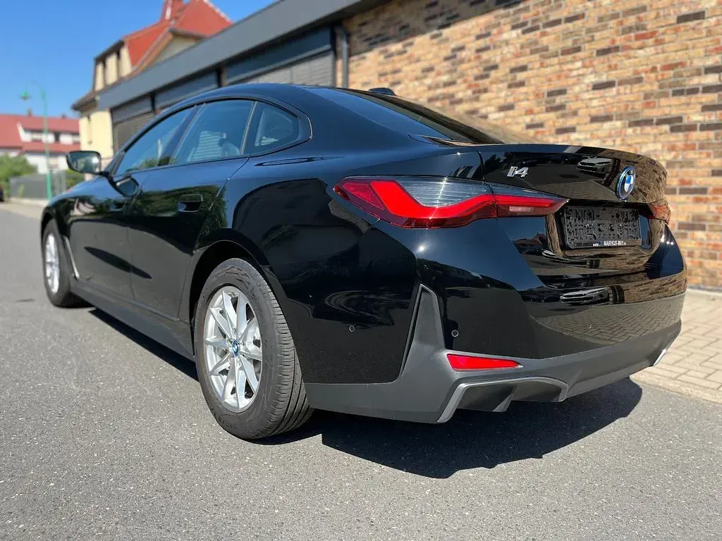 Gebraucht BMW i4 Sport Line 210 kW (286 PS) 2023 Schwarz Limousine