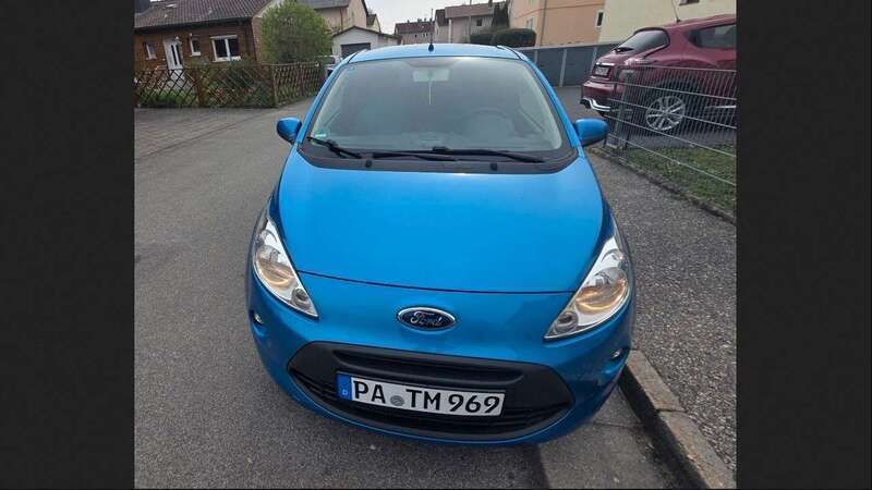 Blau Gebraucht 2014 Ford Ka Titanium Kleinwagen | 3.000 € (Superpreis) - Bild 1/4