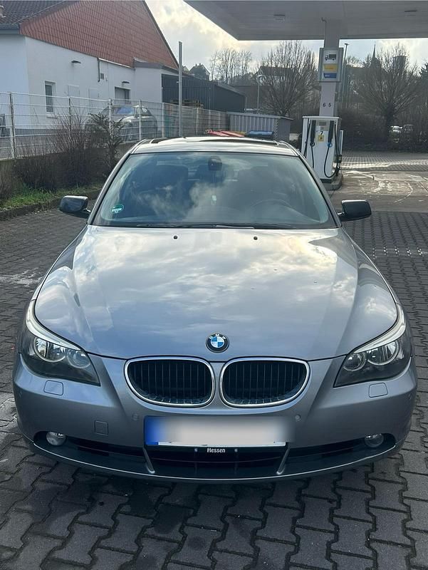 Gebraucht BMW 525 192 PS (141 kW) 2004 Silber Limousine