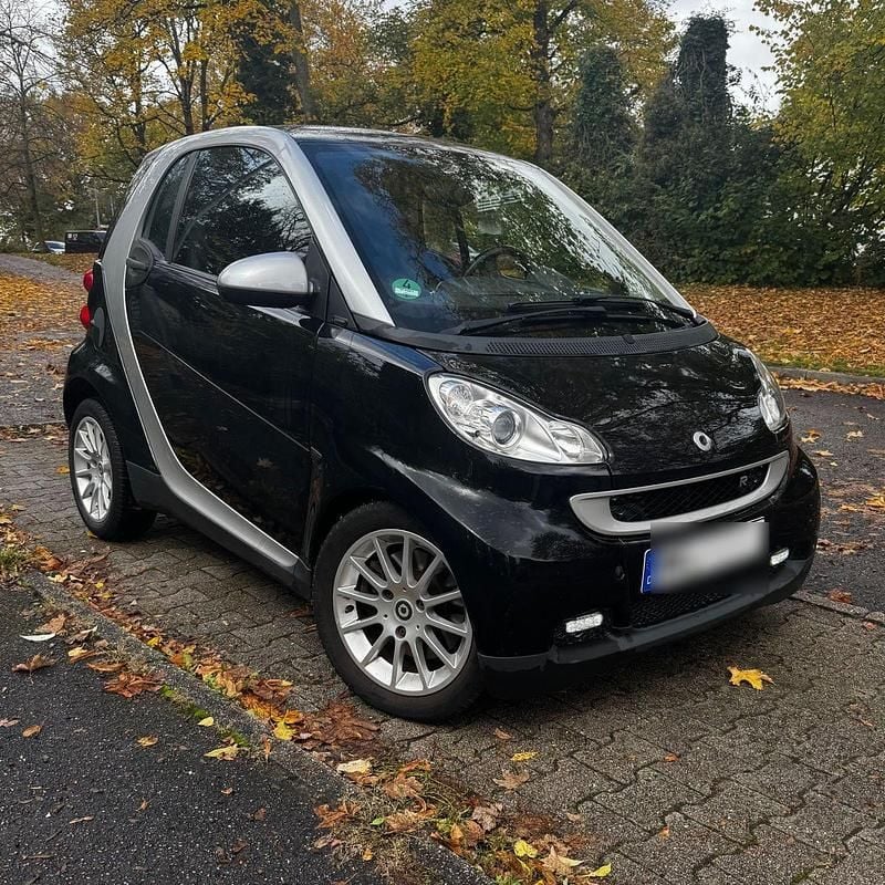 Schwarz Gebraucht 2008 Smart ForTwo Coupé Passion Coupé | 4.199 € (Fairer Preis) - Bild 1/4
