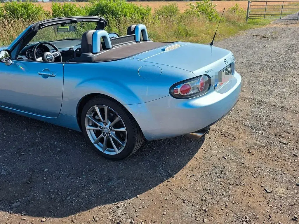 Gebraucht Mazda MX5 160 PS (117 kW) 2009 Blau Cabrio
