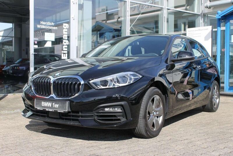 Schwarz 2 Gebraucht 2019 BMW 118 Advantage Kleinwagen | 23.880 € - Bild 1/4