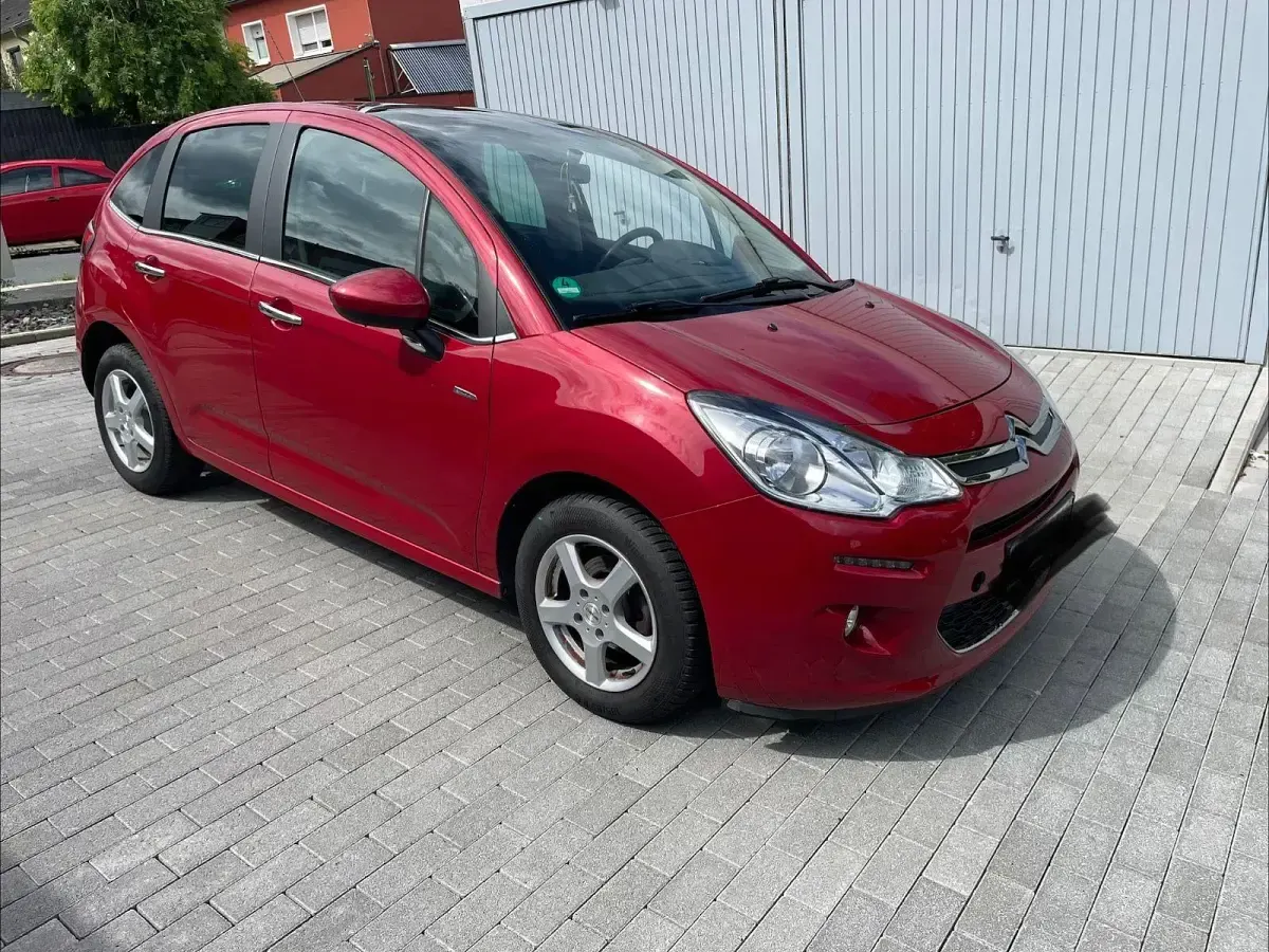 Gebraucht Citroën C3 Exclusive 82 PS (60 kW) 2016 Rot Kleinwagen