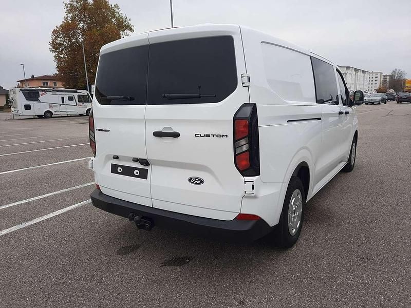 Neu Ford Transit Custom Trend 150 PS (110 kW) 2026 Frostweiß Van / Kleinbus