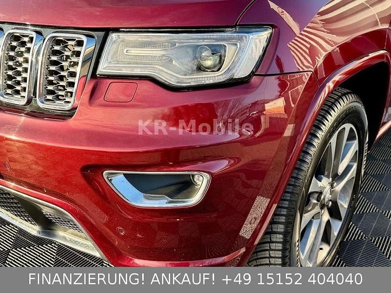 Gebraucht Jeep Grand Cherokee Overland 250 PS (183 kW) 2018 Rot SUV