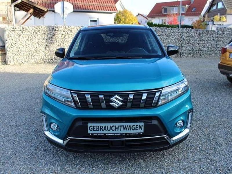 Gebraucht Suzuki Vitara Comfort 116 PS (85 kW) 2022 Atlantis turquoise/cosmic blac SUV