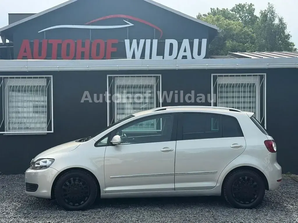 Gebraucht VW Golf Plus Cross Comfortline 122 PS (89 kW) 2010 Silber Limousine