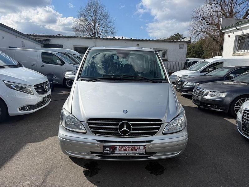 Gebraucht Mercedes Viano 150 PS (110 kW) 2008 Silber Van / Kleinbus