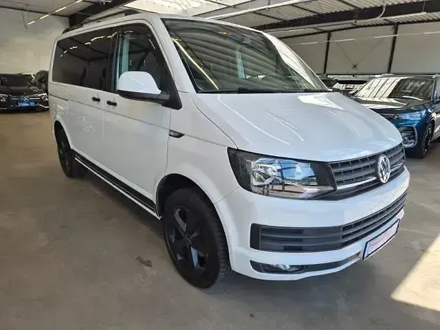 Gebraucht VW Caravelle 225 PS (165 kW) 2020 Candyweiss Van