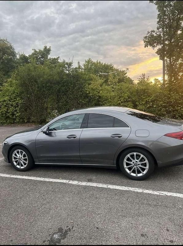 Gebraucht Mercedes CLA200 163 PS (119 kW) 2022 Grau Coupé