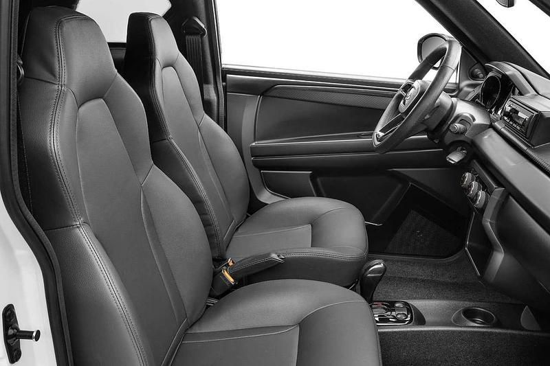 Ny Ligier JS50 2026 Hvid Hatchback