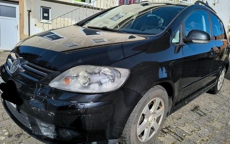 Gebraucht VW Golf Plus Cross Trendline 122 PS (89 kW) 2008 Schwarz Van / Kleinbus