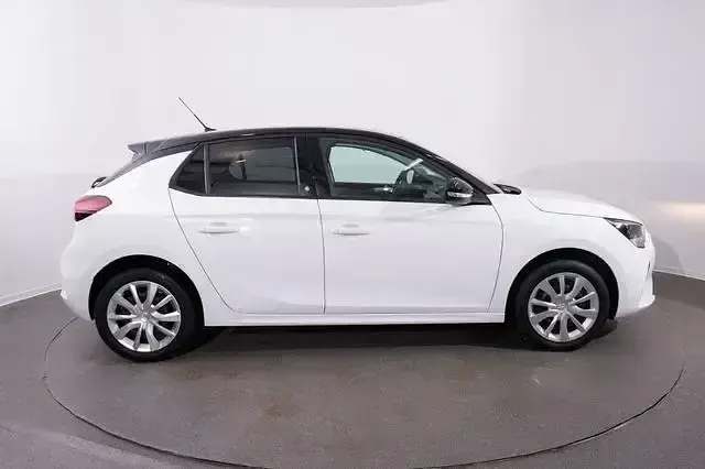 Usata Opel Corsa-e Edition 100 kW (136 CV) 2022 Bianco Utilitaria