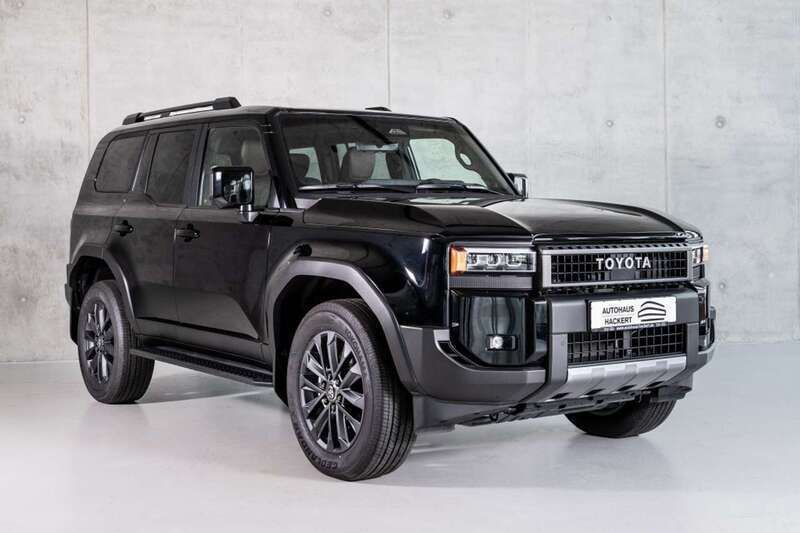 Metallic tiefschwarz Neu 2025 Toyota Land Cruiser Executive SUV | 83.181 € (Superpreis) - Bild 1/4