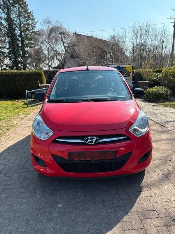 Rot Gebraucht 2011 Hyundai i10 Kleinwagen | 2.100 € (Guter Preis) - Bild 1/4