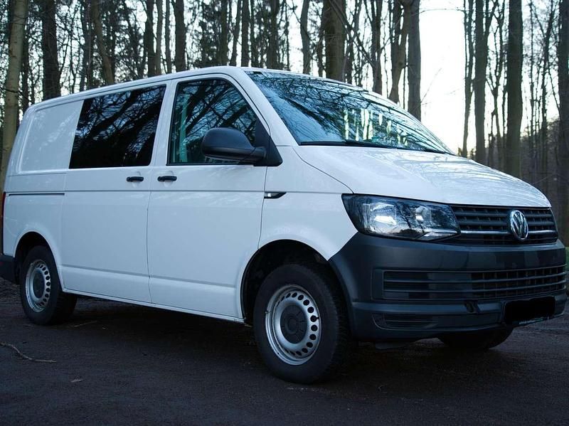 Weiß Gebraucht 2017 VW T6 Van | 25.000 € (Teuer) - Bild 1/4