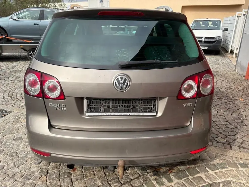 Używany VW Golf Plus Cross Style 105 KM (77 kW) 2011 Brązowy Minivan