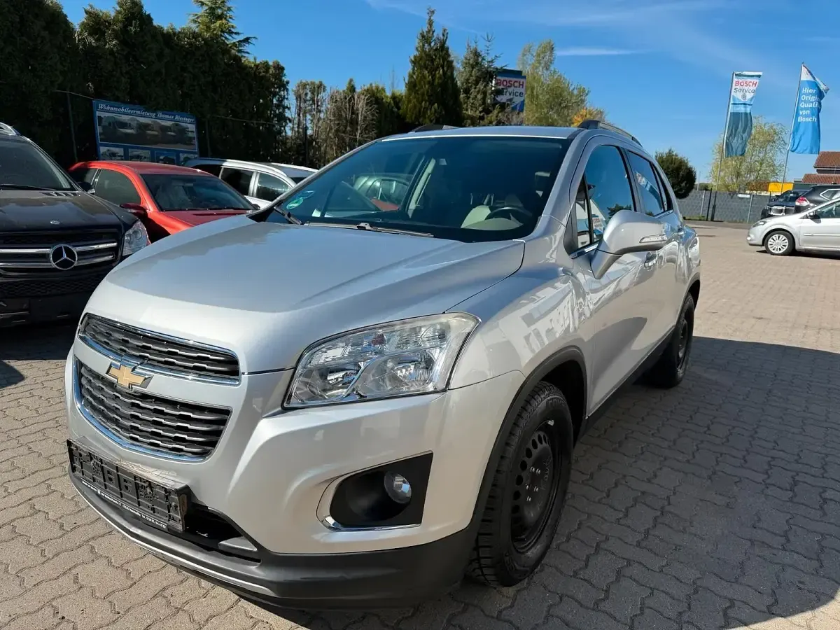 Second-hand Chevrolet Trax 140 CP (102 kW) 2013 Argintiu SUV