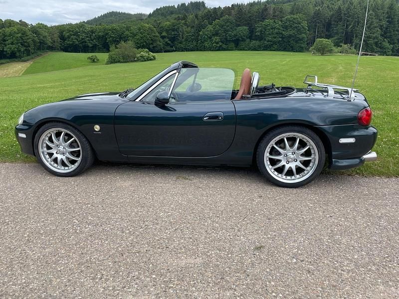 Gebraucht Mazda MX5 146 PS (107 kW) 2004 Grün Cabrio