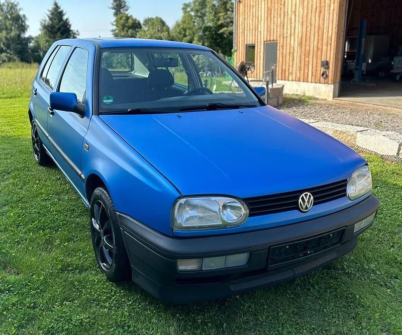 Silber Gebraucht 1996 VW Golf III Limousine | 3.100 € (Fairer Preis) - Bild 1/4