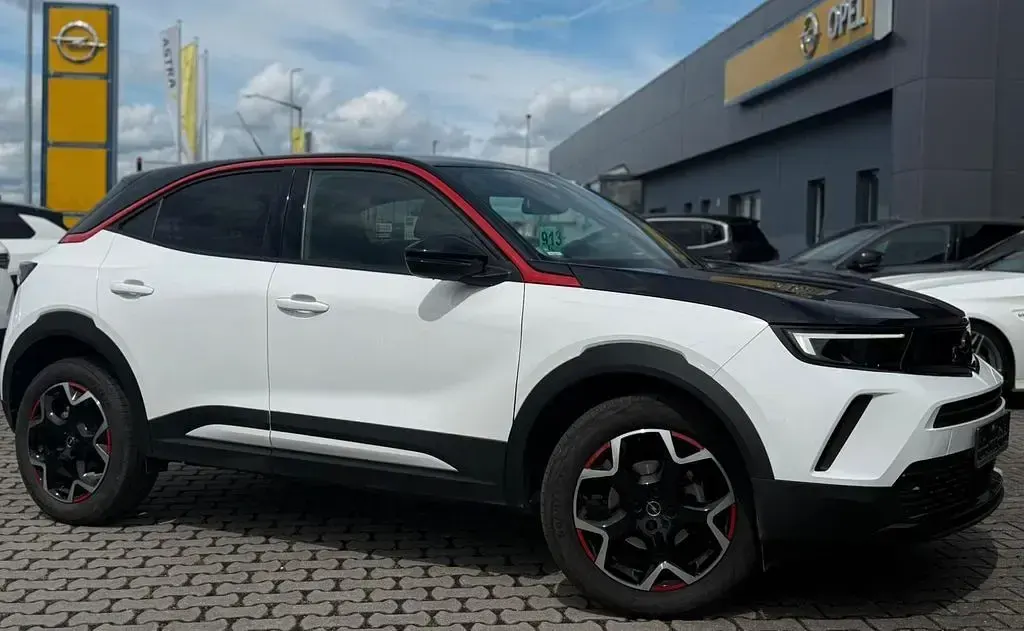 Second-hand Opel Mokka S 131 CP (96 kW) 2024 Alb SUV