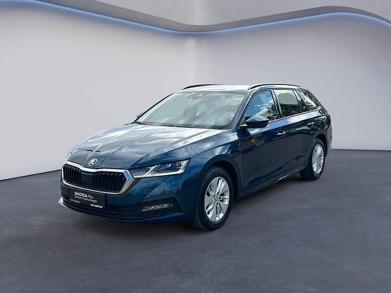 Blau Gebraucht 2022 Skoda Octavia Ambition Kombi | 20.988 € (Fairer Preis) - Bild 1/4