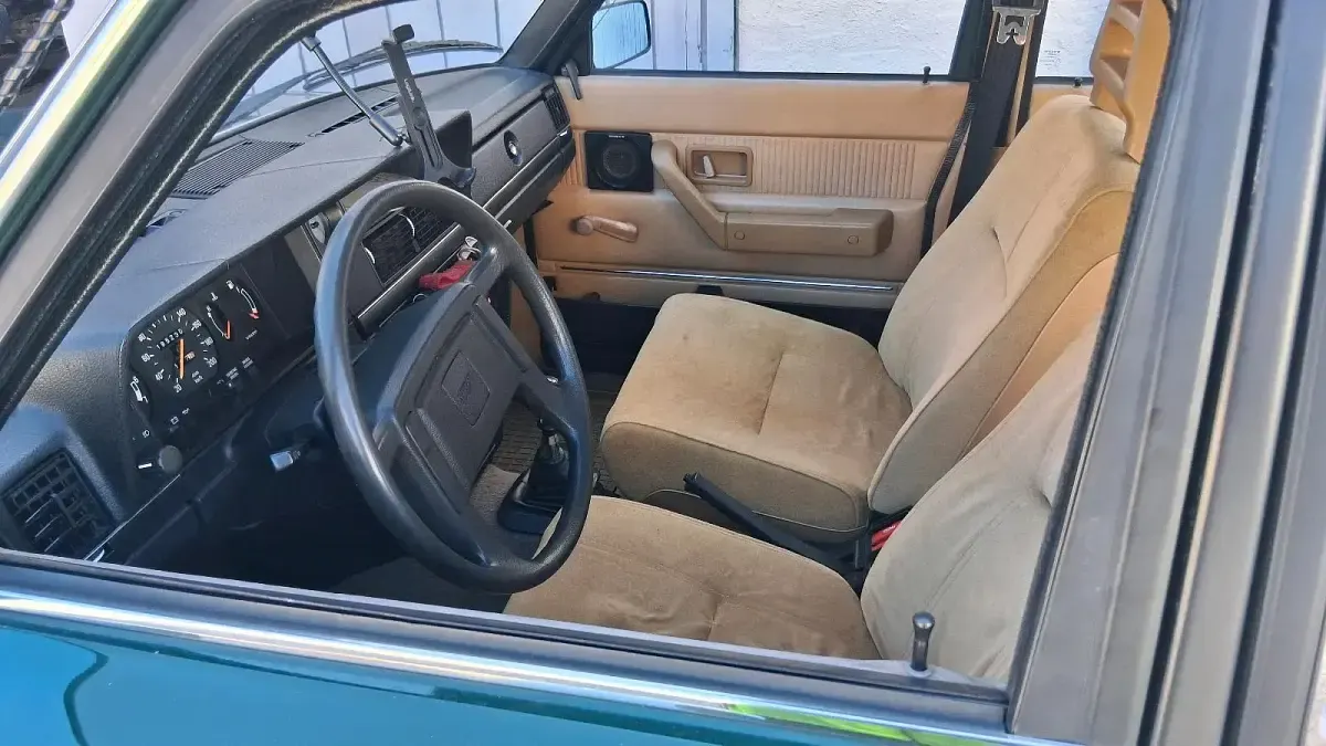 Gebraucht Volvo 240 122 PS (89 kW) 1984 Grün Limousine