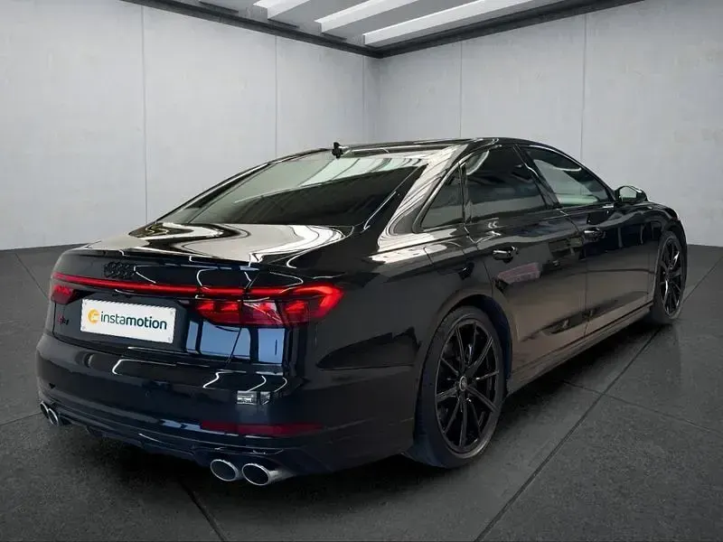 Gebraucht Audi S8 571 PS (419 kW) 2025 Schwarz Limousine