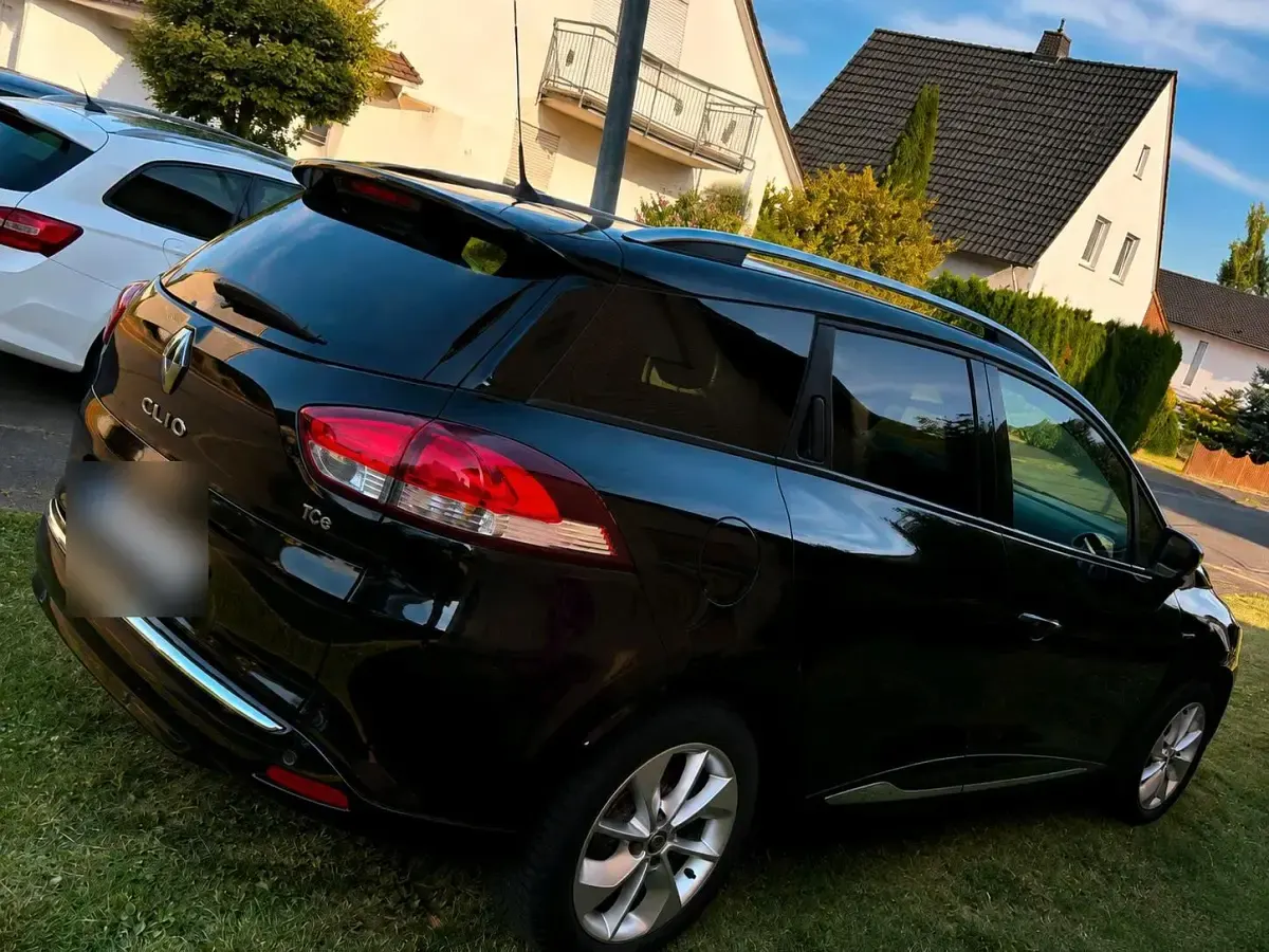 Gebraucht Renault Clio IV 90 PS (66 kW) 2016 Schwarz Limousine
