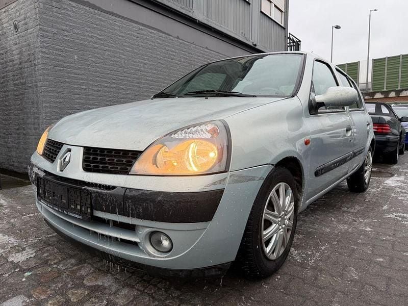 Gebraucht Renault Clio II Privilege 98 PS (72 kW) 2002 Other Limousine