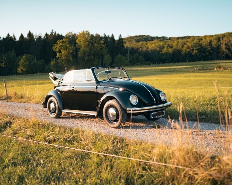 Schwarz Gebraucht 1970 VW Käfer Cabrio | 65.500 € - Bild 1/4