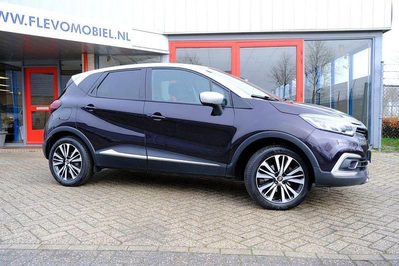 Gebraucht Renault Captur Initiale Paris 118 PS (86 kW) 2018 Schwarz SUV