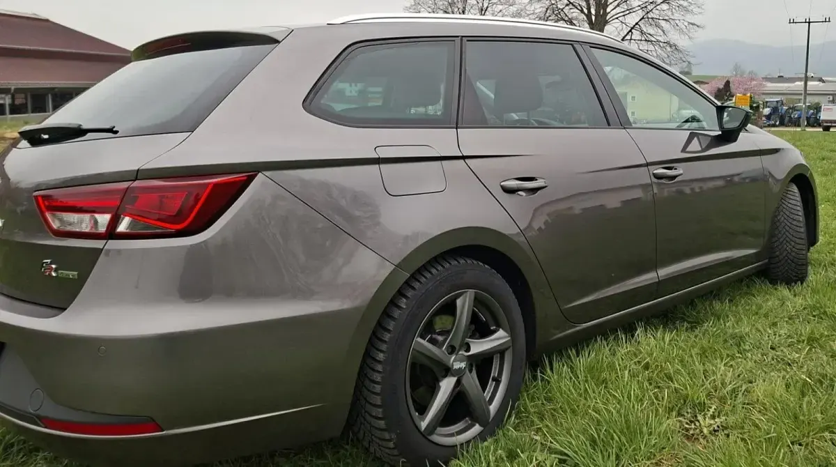 Gebraucht Seat Leon ST 4Drive 150 PS (110 kW) 2016 Grau Kombi