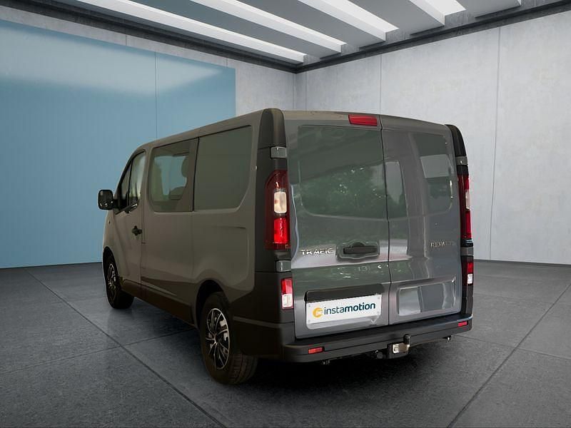 Gebraucht Renault Trafic 145 PS (106 kW) 2021 Grau Van / Kleinbus