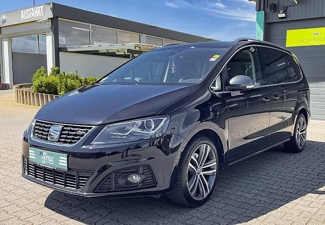 Schwarz Gebraucht 2019 Seat Alhambra FR-Line Van / Kleinbus | 29.970 € (Fairer Preis) - Bild 1/4