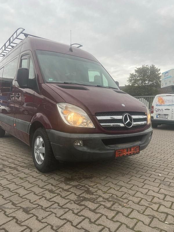 Gebraucht Mercedes Sprinter 193 PS (141 kW) 2010 Rot Van